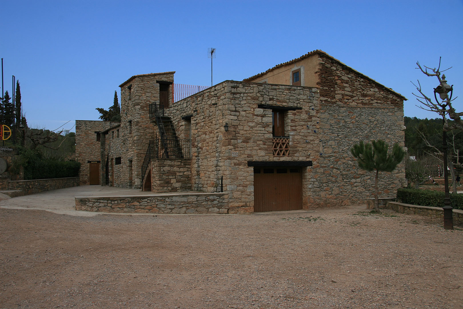 Tot estava preparat i restaurat amb força cura.