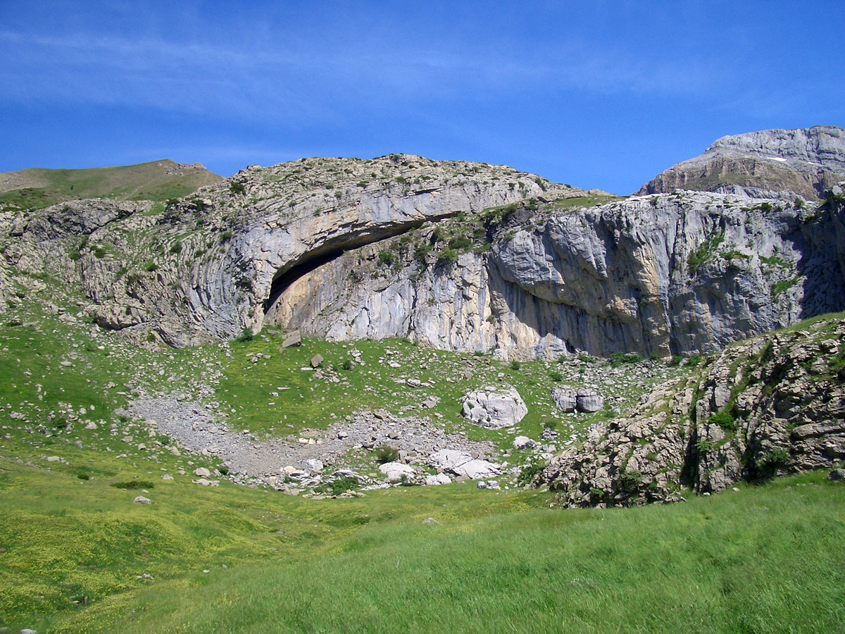 Plans de Napazal i Massís de Bernera - Barranc de Igüer - Aisa - Huesca.