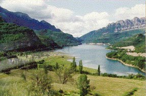 Valle de Tena (embalse de Bbal)